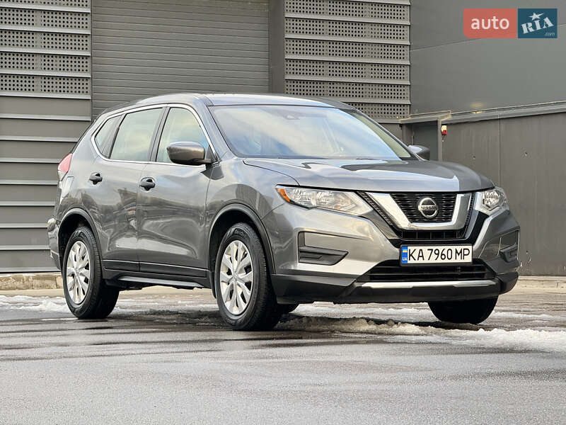 Позашляховик / Кросовер Nissan Rogue 2020 в Києві