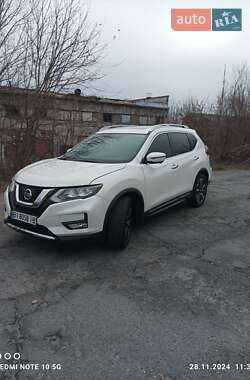 Позашляховик / Кросовер Nissan Rogue 2018 в Кобеляках