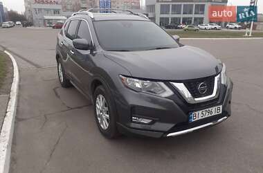 Позашляховик / Кросовер Nissan Rogue 2019 в 
