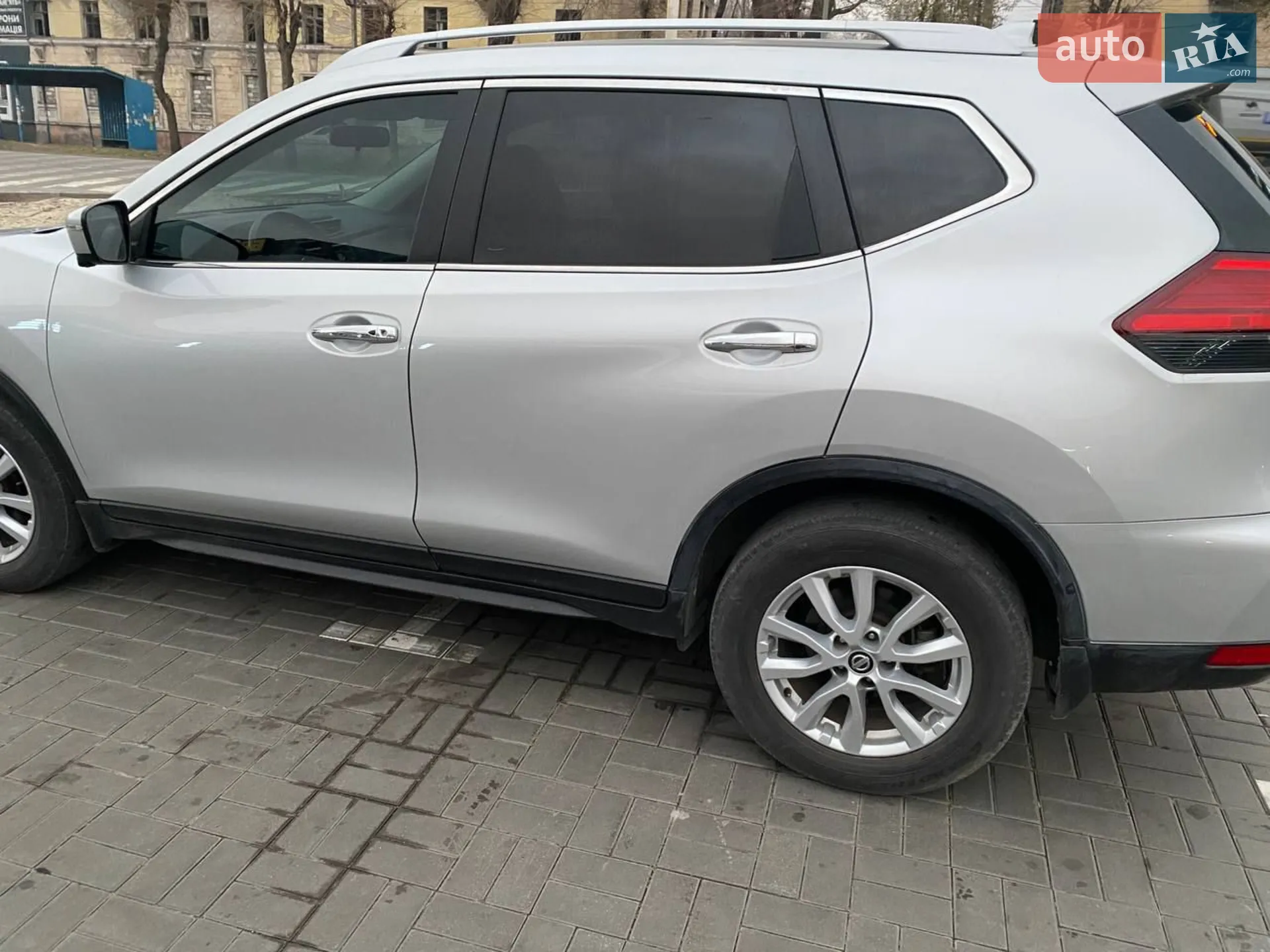 2017 Nissan Rogue - мініатюра 8