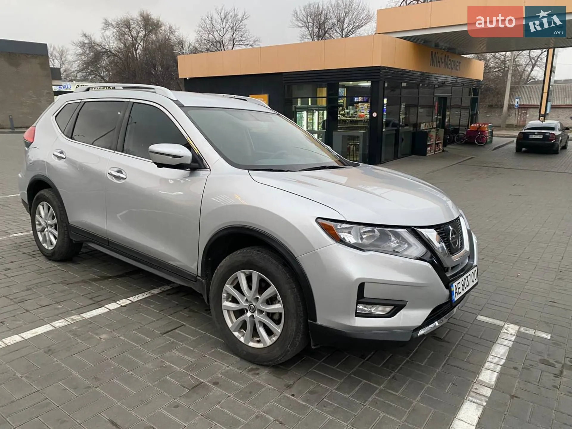 2017 Nissan Rogue - мініатюра 2