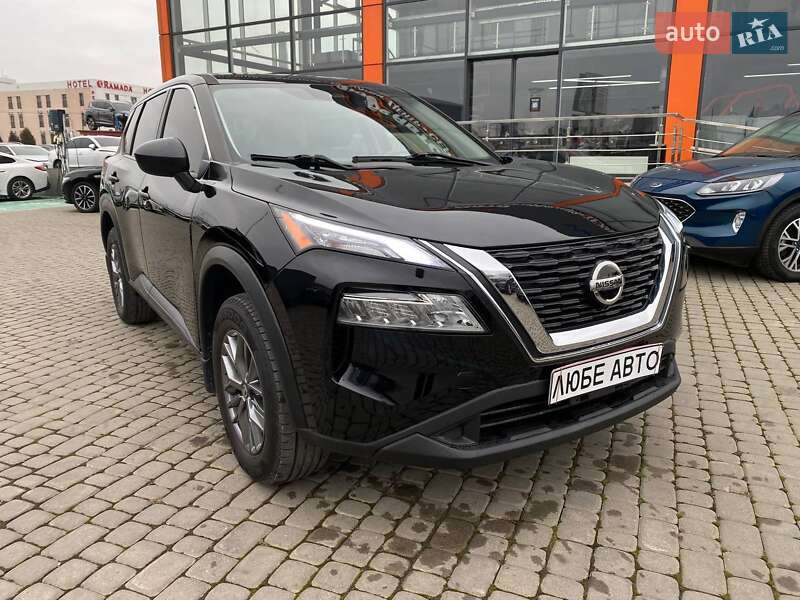 Nissan Rogue 