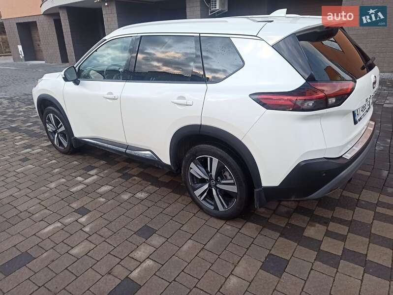 Позашляховик / Кросовер Nissan Rogue 2020 в Івано-Франківську