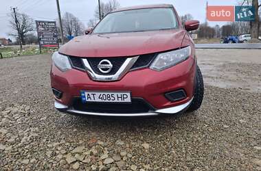 Внедорожник / Кроссовер Nissan Rogue 2015 в Калуше