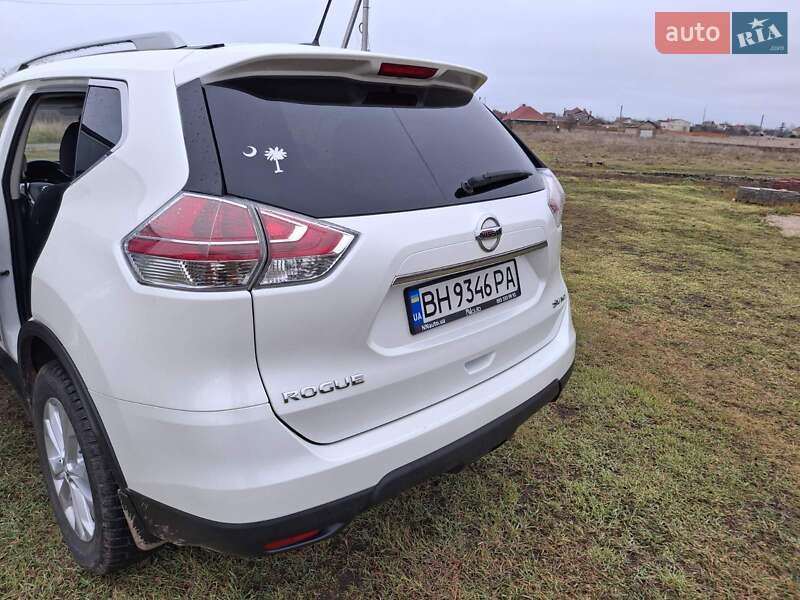 Внедорожник / Кроссовер Nissan Rogue 2016 в Одессе