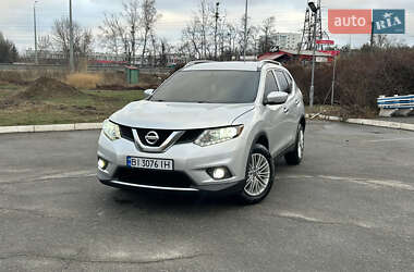 Позашляховик / Кросовер Nissan Rogue 2016 в Полтаві