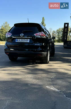 Внедорожник / Кроссовер Nissan Rogue 2014 в Сумах