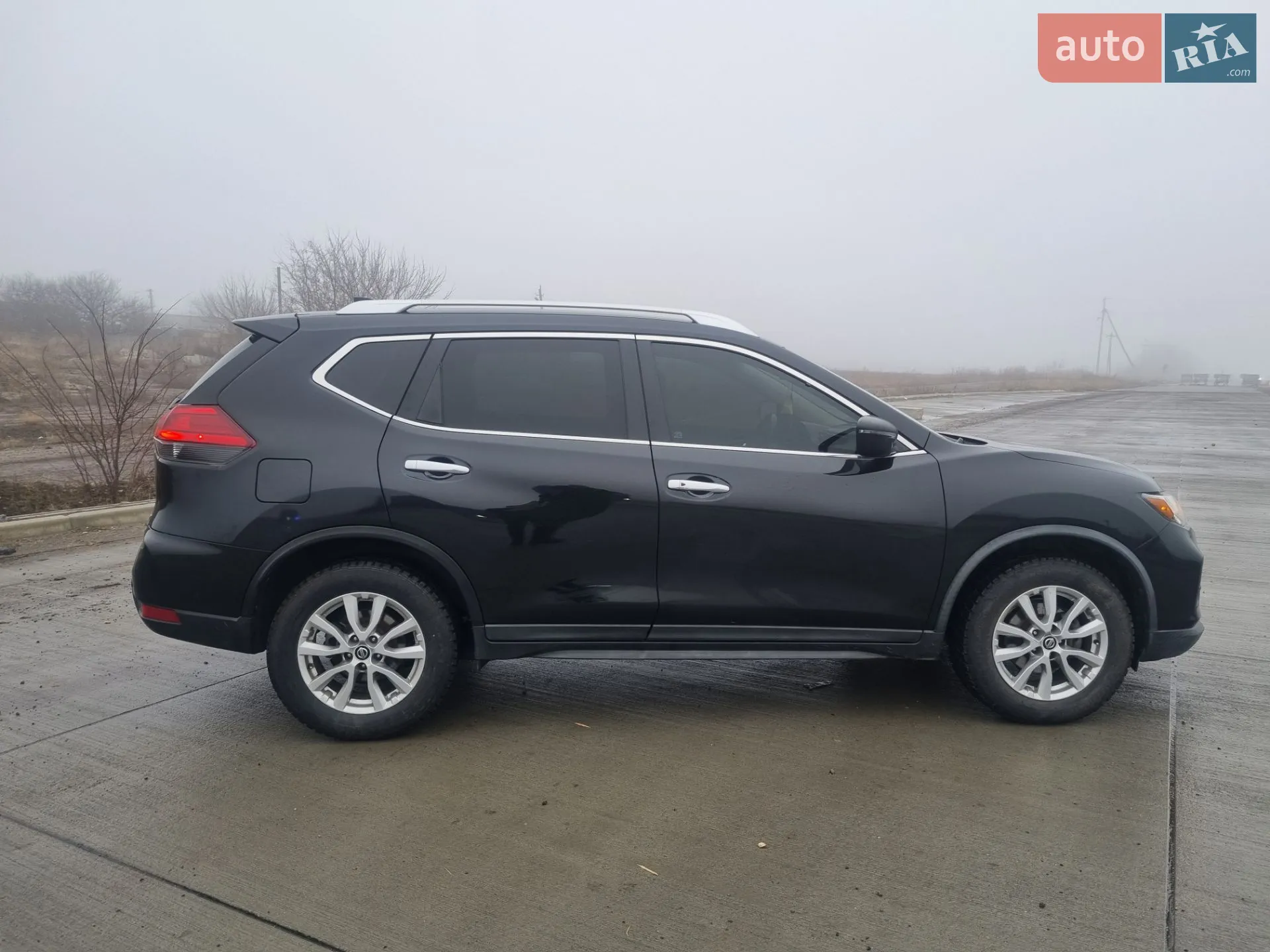 2018 Nissan Rogue - мініатюра 2