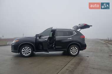 Позашляховик / Кросовер Nissan Rogue 2018 в Полтаві