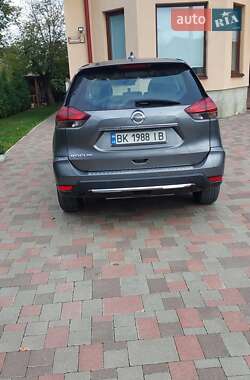 Позашляховик / Кросовер Nissan Rogue 2019 в Болехові