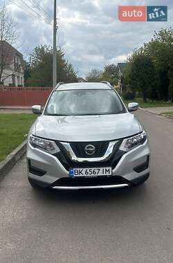 Позашляховик / Кросовер Nissan Rogue 2019 в Рівному