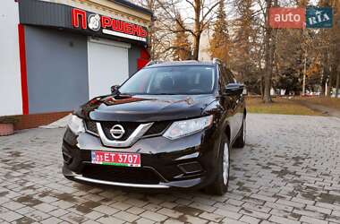 Позашляховик / Кросовер Nissan Rogue 2016 в Дубні