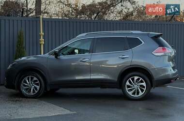 Внедорожник / Кроссовер Nissan Rogue 2015 в Днепре