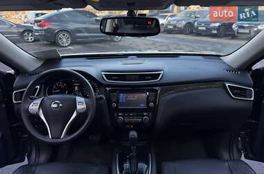 Внедорожник / Кроссовер Nissan Rogue 2015 в Днепре