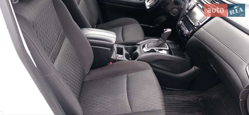 Внедорожник / Кроссовер Nissan Rogue 2019 в Александрие фото 43 Внедорожник / Кроссовер Nissan Rogue 2019 в Александрие