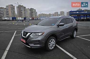 Позашляховик / Кросовер Nissan Rogue 2020 в Києві