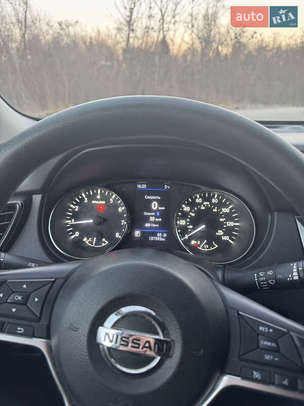 Позашляховик / Кросовер Nissan Rogue 2018 в Києві фото 17 Позашляховик / Кросовер Nissan Rogue 2018 в Києві