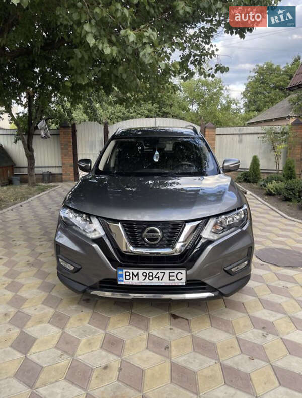 Внедорожник / Кроссовер Nissan Rogue 2019 в 