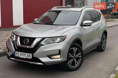 Позашляховик / Кросовер Nissan Rogue 2017 в Дніпрі