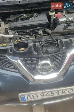 Позашляховик / Кросовер Nissan Rogue 2016 в Бару