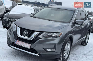 Позашляховик / Кросовер Nissan Rogue 2018 в Львові