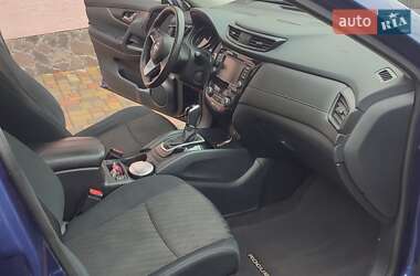 Позашляховик / Кросовер Nissan Rogue 2018 в 