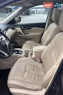 Внедорожник / Кроссовер Nissan Rogue 2016 в Днепре