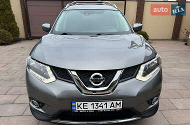 Позашляховик / Кросовер Nissan Rogue 2016 в Дніпрі