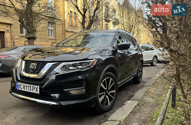 Позашляховик / Кросовер Nissan Rogue 2018 в Львові