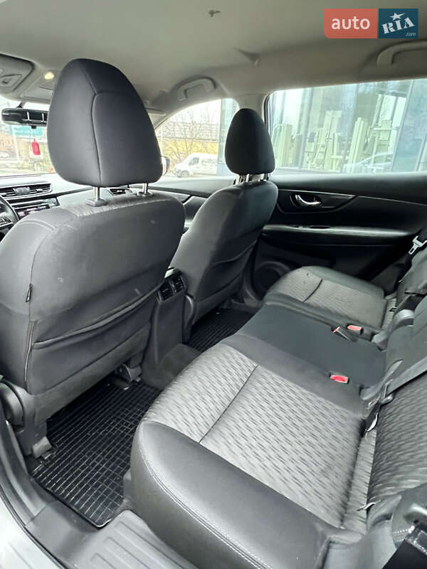 Позашляховик / Кросовер Nissan Rogue 2018 в Рівному фото 27 Позашляховик / Кросовер Nissan Rogue 2018 в Рівному
