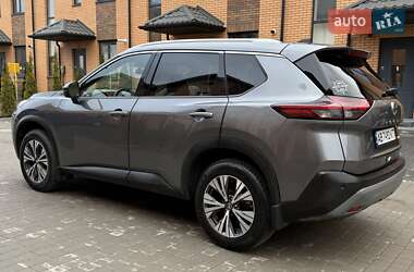 Внедорожник / Кроссовер Nissan Rogue 2021 в 