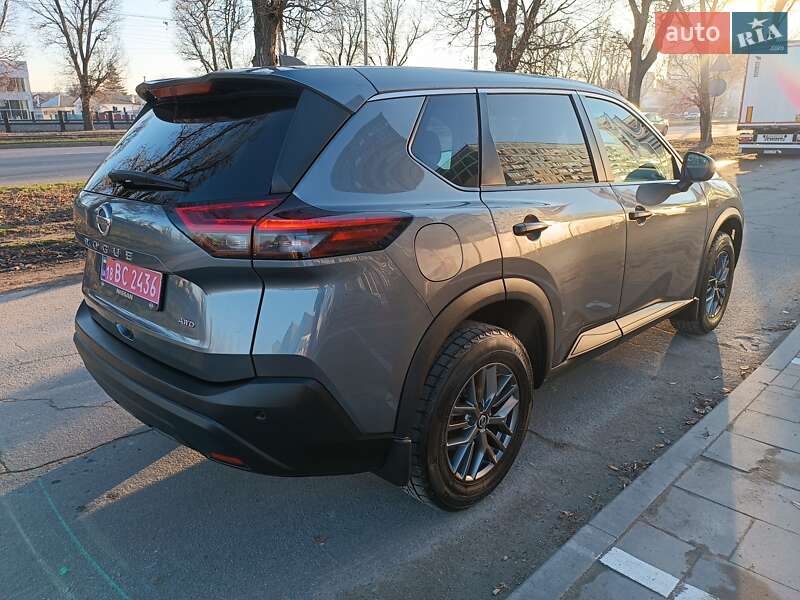 Позашляховик / Кросовер Nissan Rogue 2021 в Дніпрі