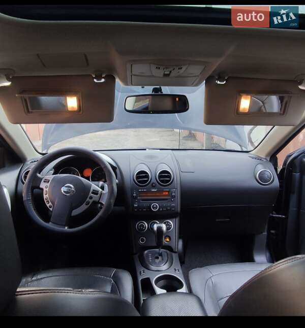 Позашляховик / Кросовер Nissan Rogue 2008 в Миколаєві