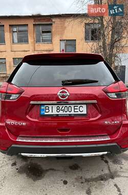 Внедорожник / Кроссовер Nissan Rogue 2017 в Полтаве