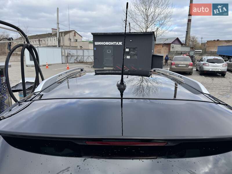 Внедорожник / Кроссовер Nissan Rogue 2015 в Полтаве