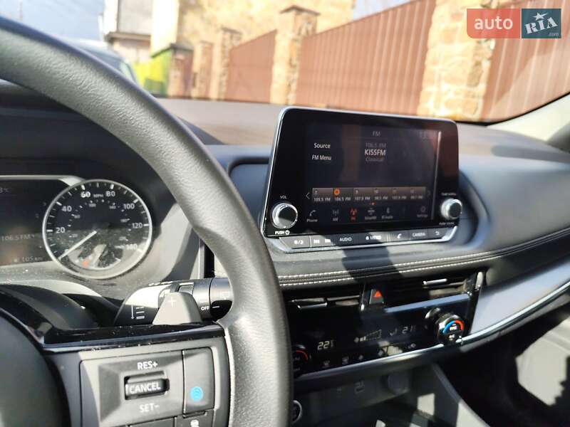 Позашляховик / Кросовер Nissan Rogue 2021 в Києві