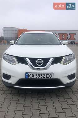 Внедорожник / Кроссовер Nissan Rogue 2015 в Киеве