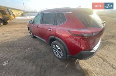 Внедорожник / Кроссовер Nissan Rogue 2022 в 
