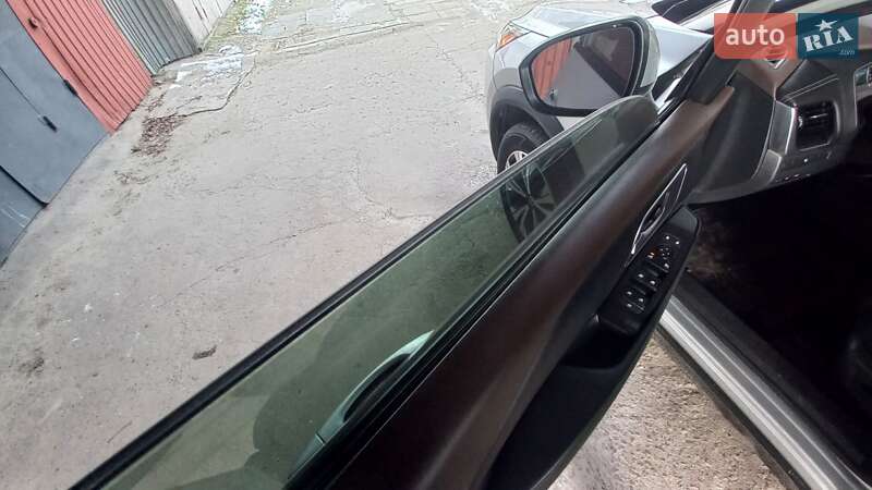 Внедорожник / Кроссовер Nissan Rogue 2021 в Запорожье