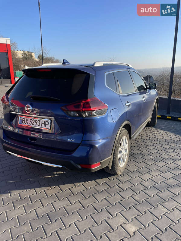 Внедорожник / Кроссовер Nissan Rogue 2018 в Киеве