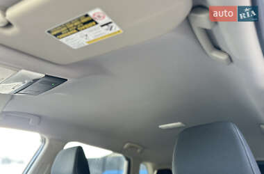 Внедорожник / Кроссовер Nissan Rogue 2020 в 