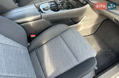 Внедорожник / Кроссовер Nissan Rogue 2020 в 