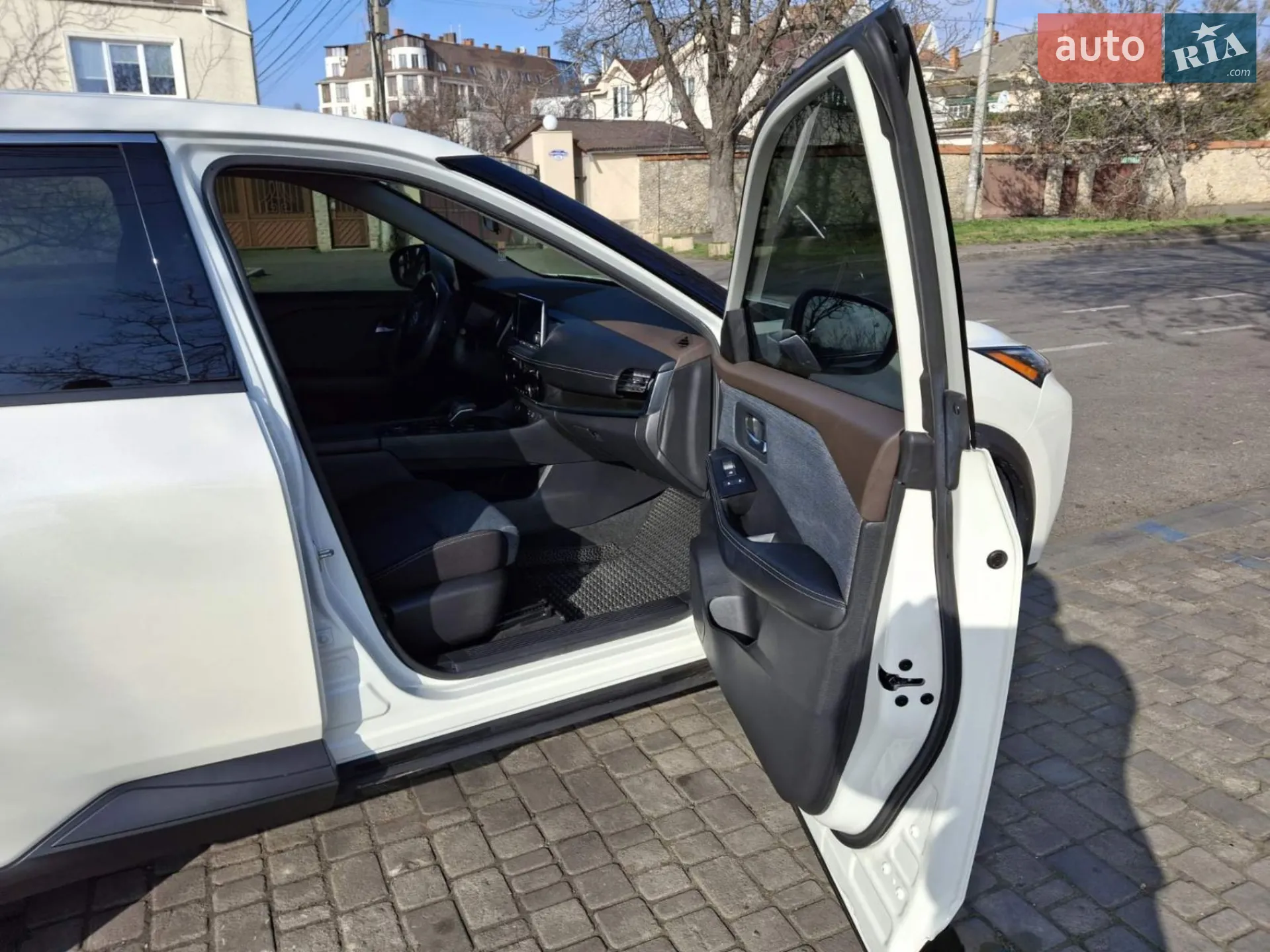 2021 Nissan Rogue - мініатюра 11