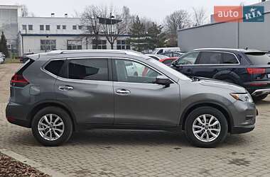 Позашляховик / Кросовер Nissan Rogue 2018 в Львові