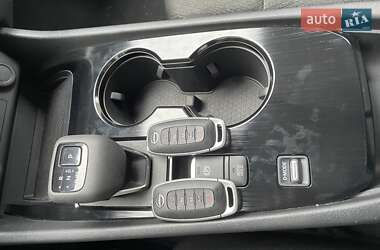 Внедорожник / Кроссовер Nissan Rogue 2023 в 