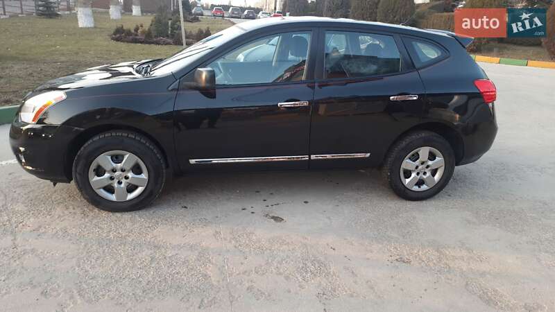 Внедорожник / Кроссовер Nissan Rogue 2013 в Ивано-Франковске