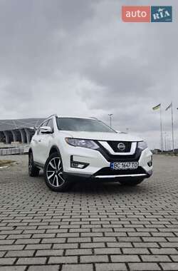 Внедорожник / Кроссовер Nissan Rogue 2019 в Львове