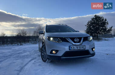 Внедорожник / Кроссовер Nissan Rogue 2014 в 