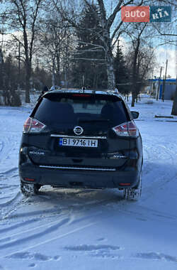 Внедорожник / Кроссовер Nissan Rogue 2015 в 