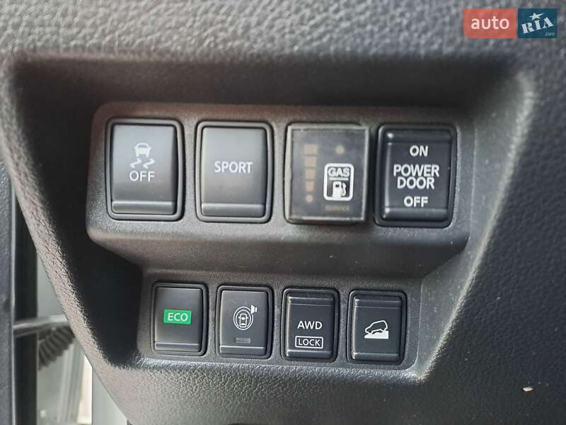 Позашляховик / Кросовер Nissan Rogue 2017 в Білій Церкві